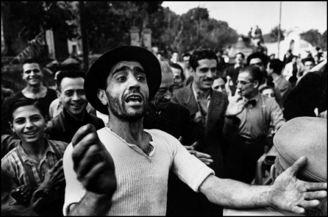 Robert Capa "Retrospective"